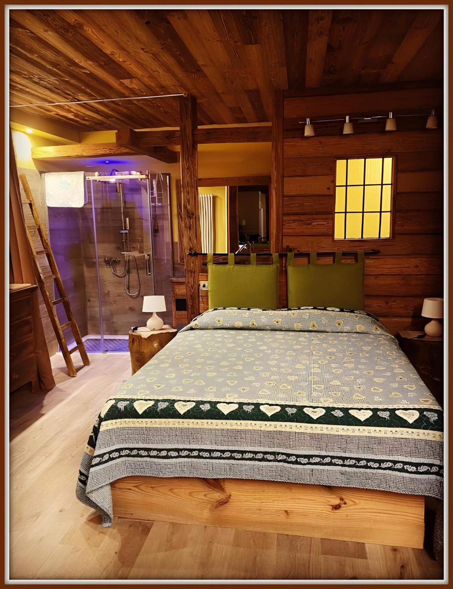 Chalet Con Jacuzzi Vista Montagne Aosta Zimmer foto
